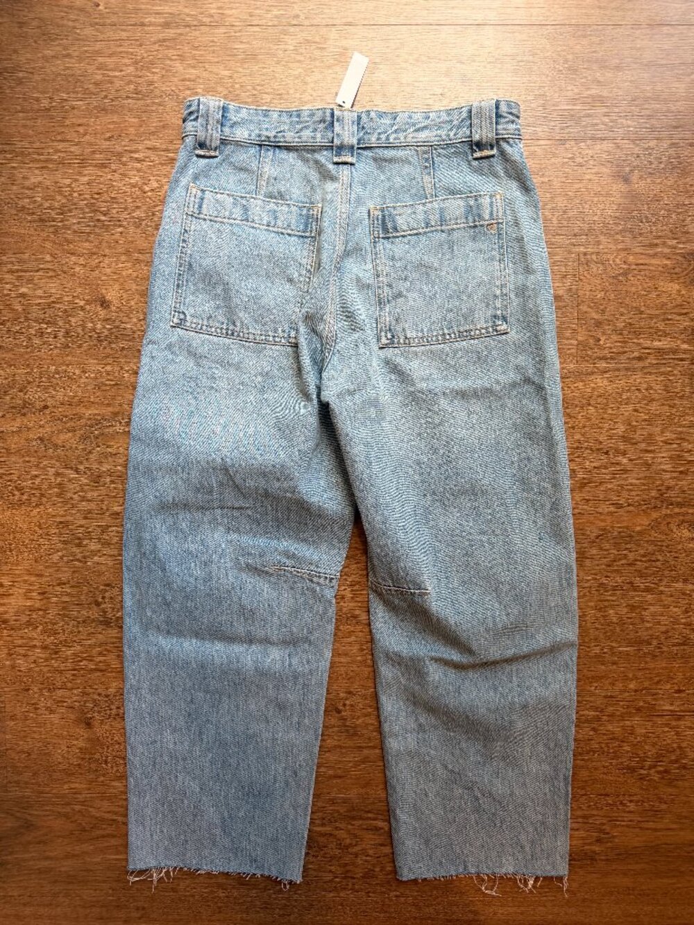 NWT Women's Madewell The Darted Barrel-Leg Jean, Size: 25 Short - Picture 3 of 6